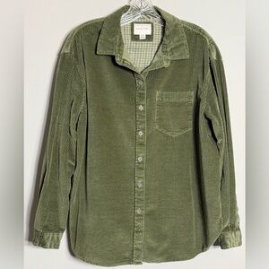 American Eagle Green Corduroy Button-Up Oversized Shirt Size Medium